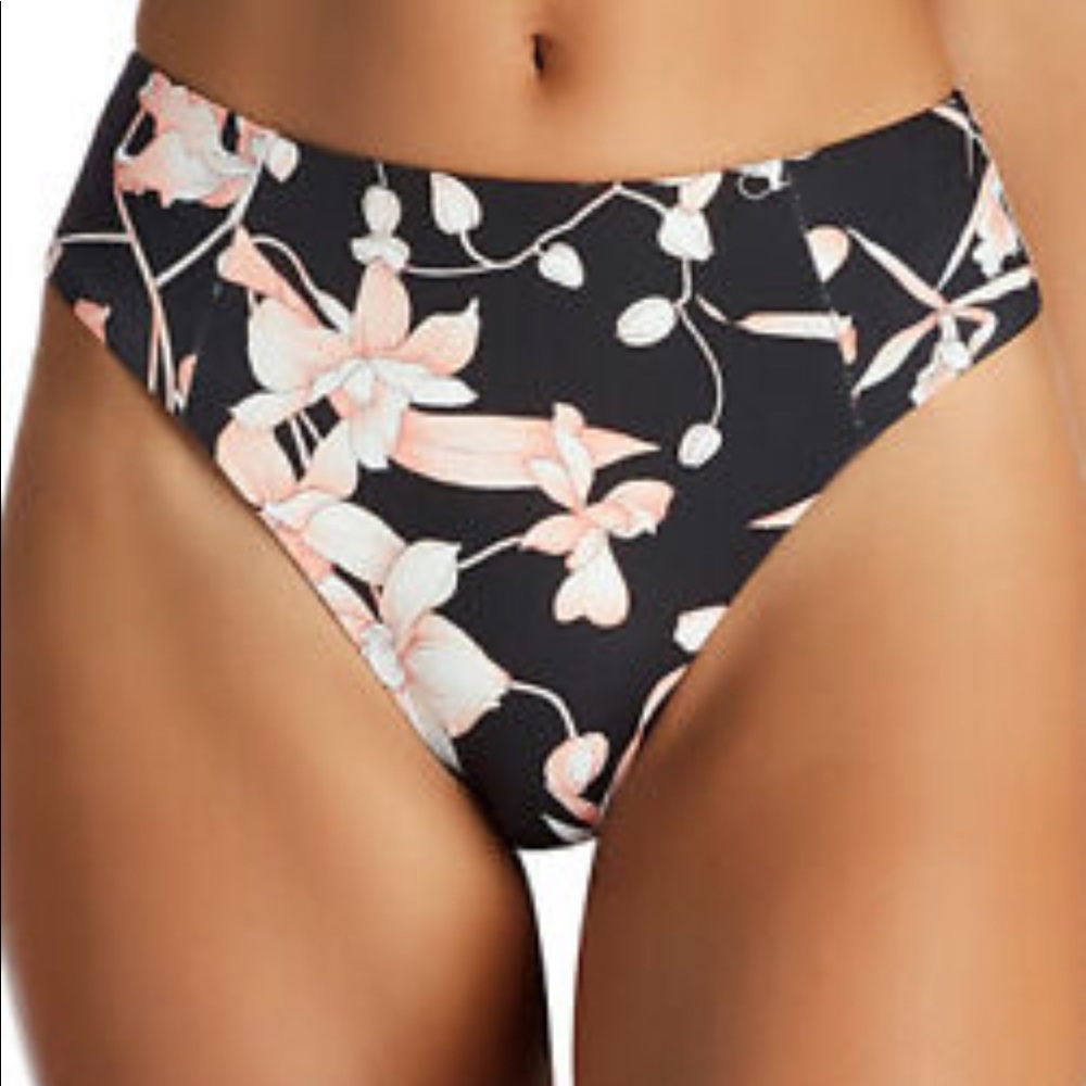 Sienna high waisted vitamin a bottoms